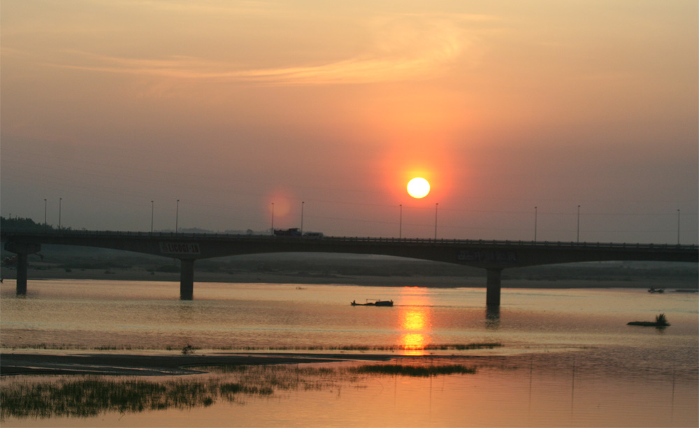 núi Ấn sông Trà